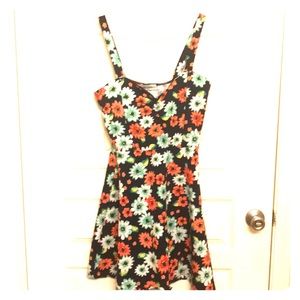 Gorgeous floral print dress